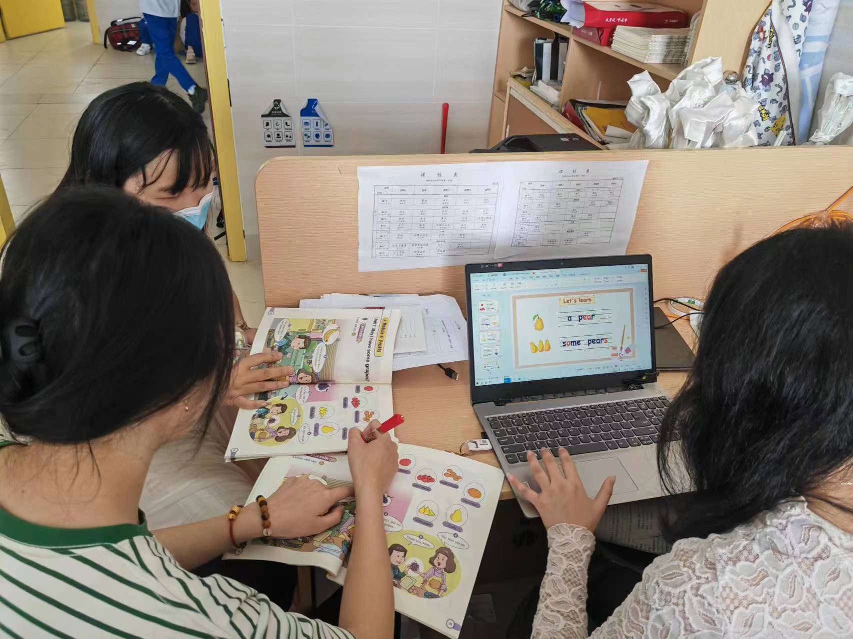 按年级1.jpg