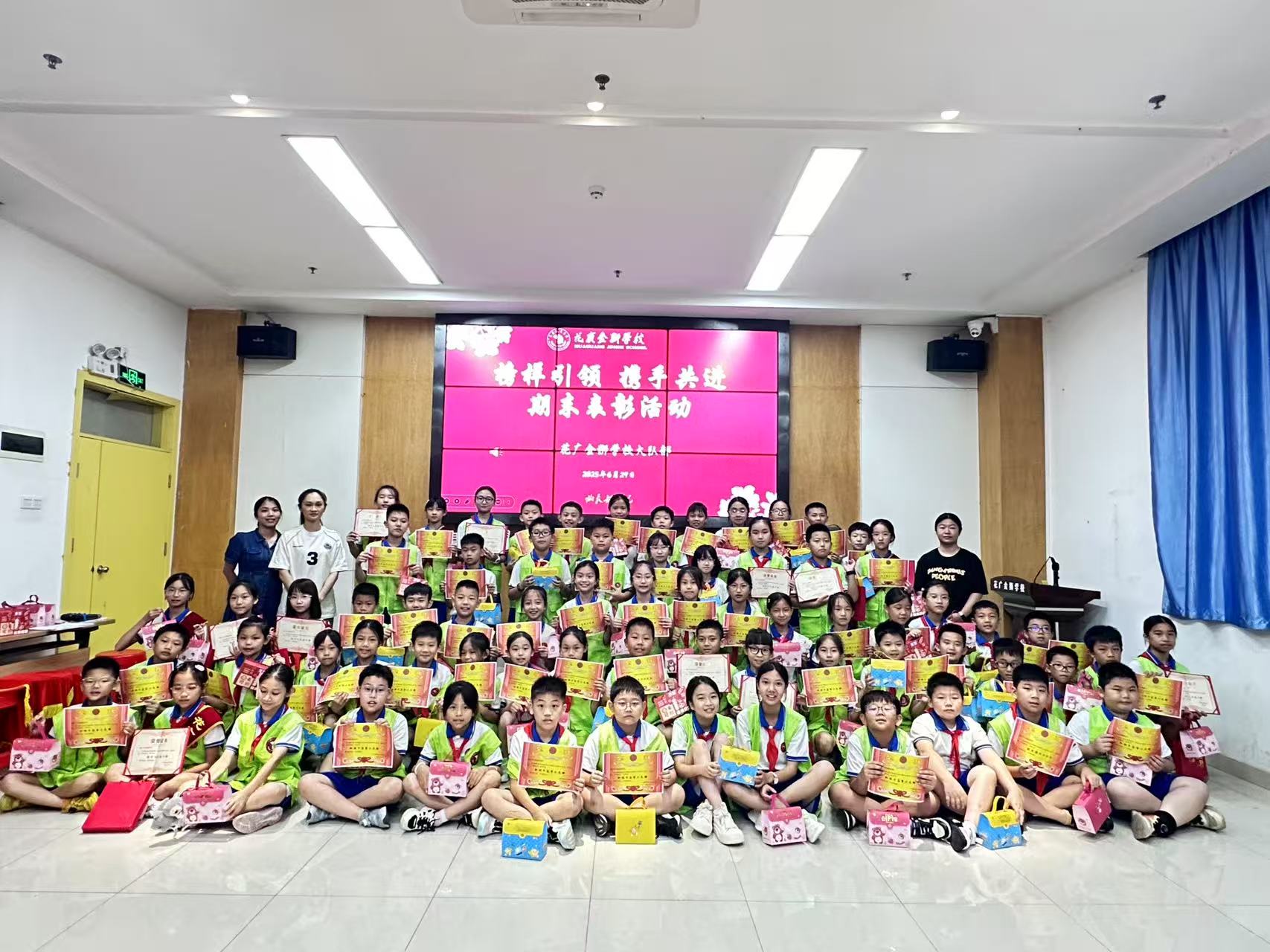 14edca78528ce5379b218648023b7c5.jpg